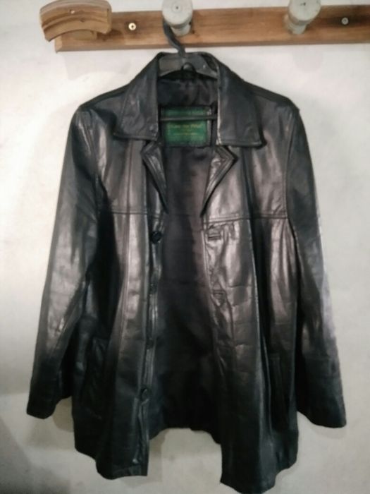 Casaco em pele tamanho S