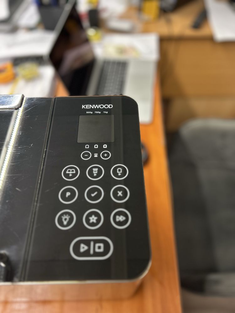 Хлібопіч Kenwood BM450