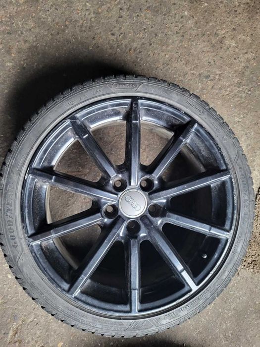 Диск Audi OEM 8K0601025BQ 8x18 5x112 ET47 DIA66,6 (black) Б/У