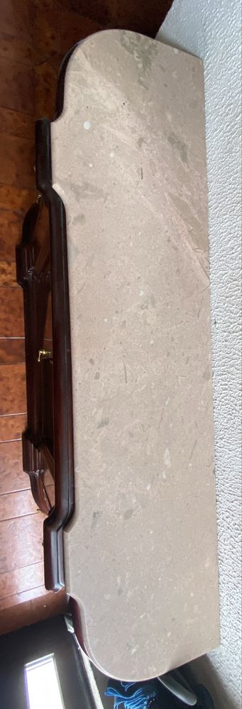 Móvel antigo para restauro