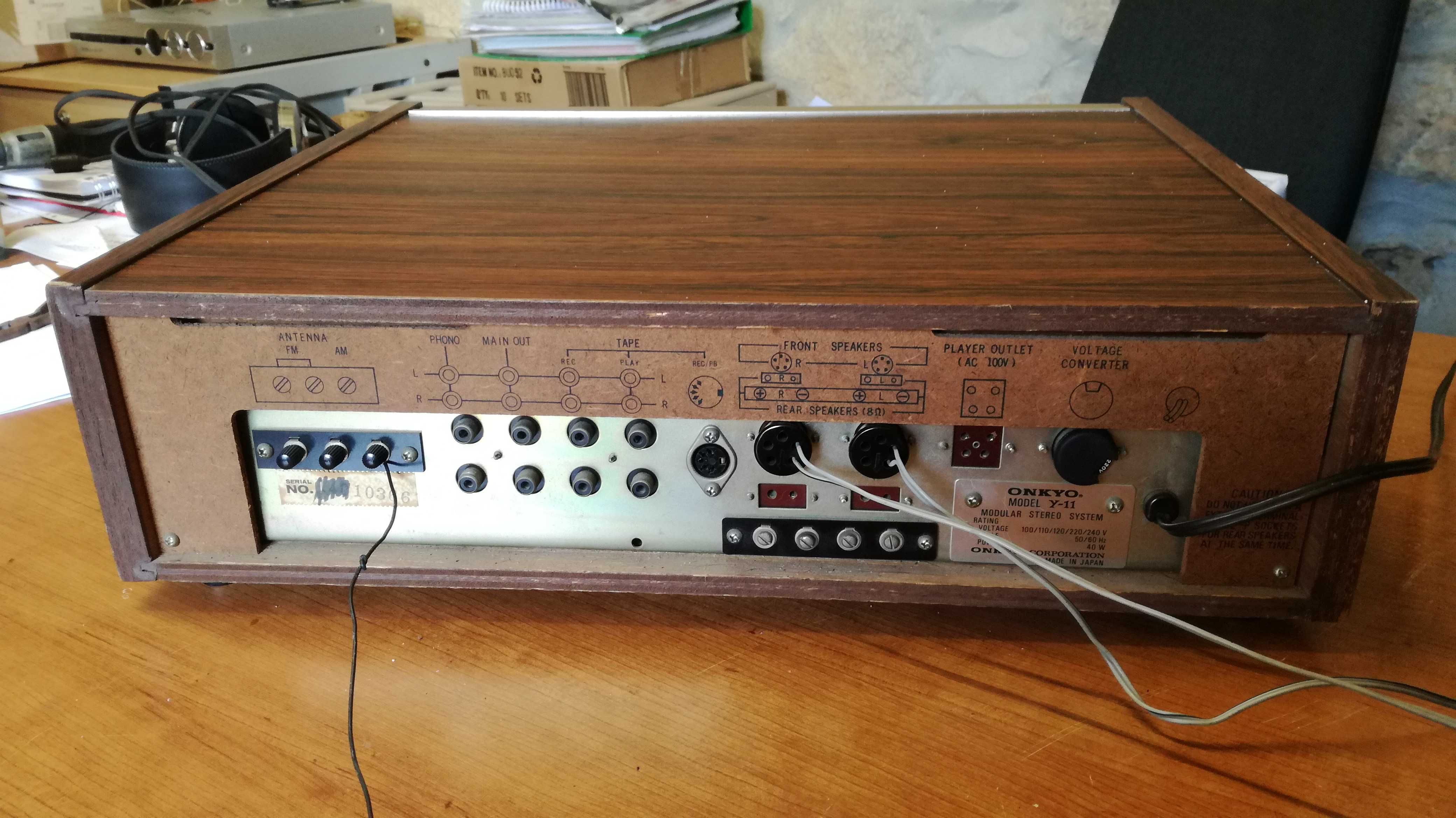 Receiver Onkyo Y-11 com colunas