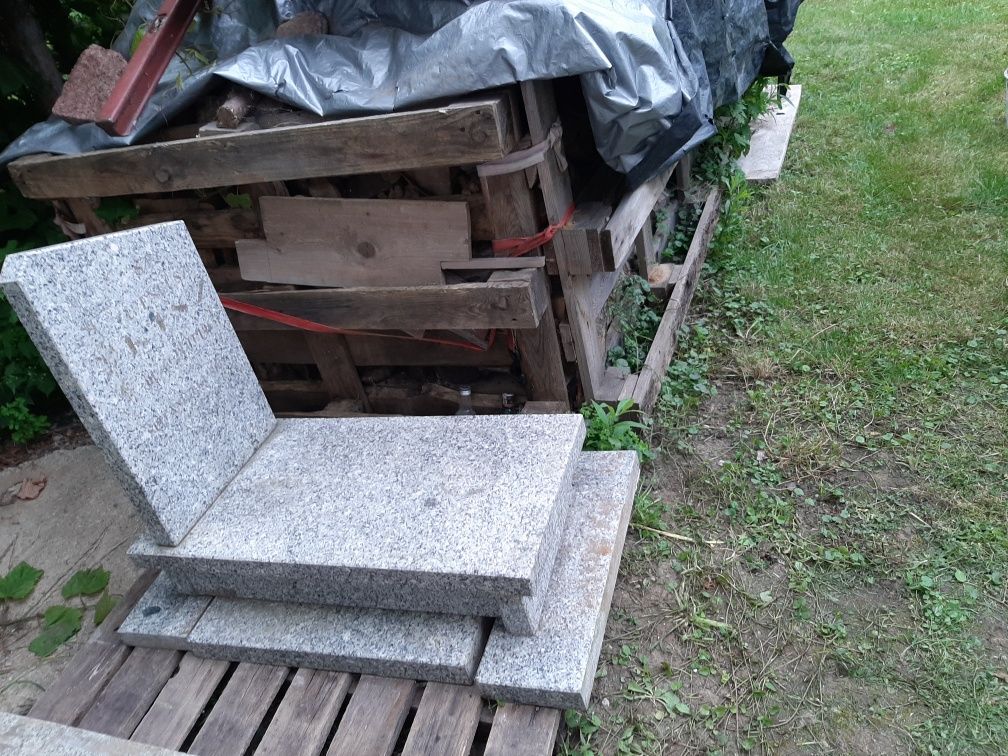 nagrobek na grób dziecięcy