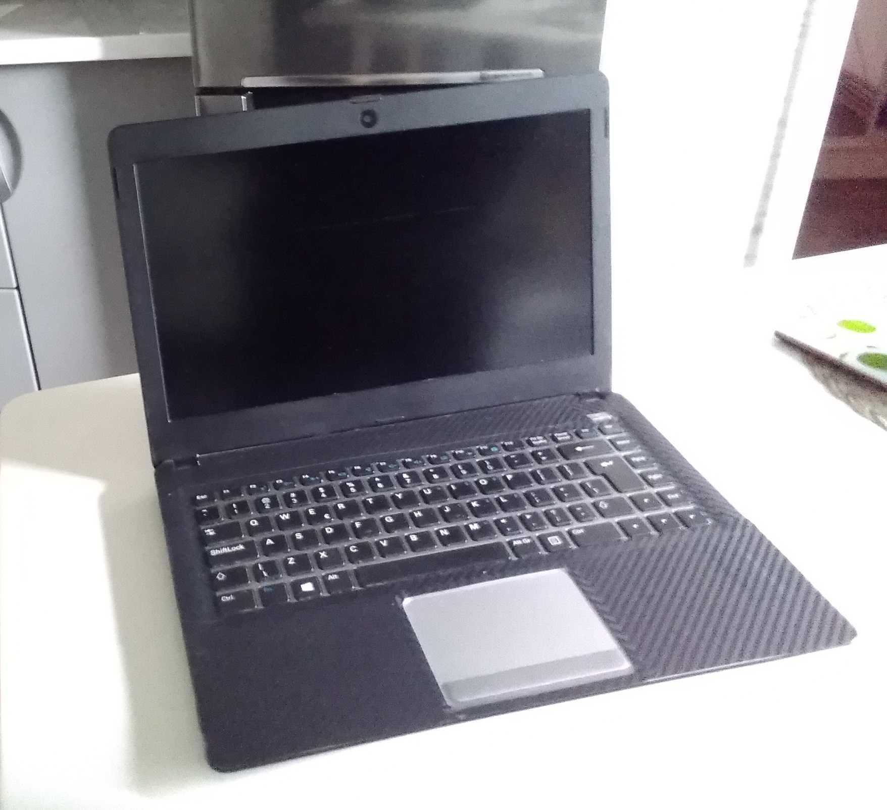 Laptop Peaq PNB C1014