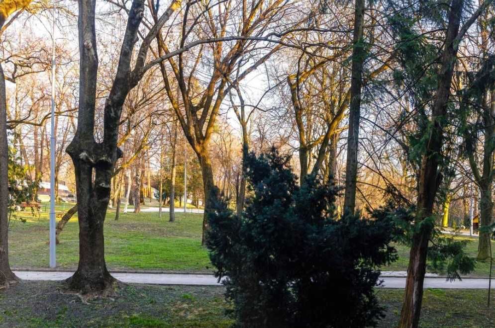 Здам 3-кім квартиру, вул. Паркова 8, Центр Рівного. Власник