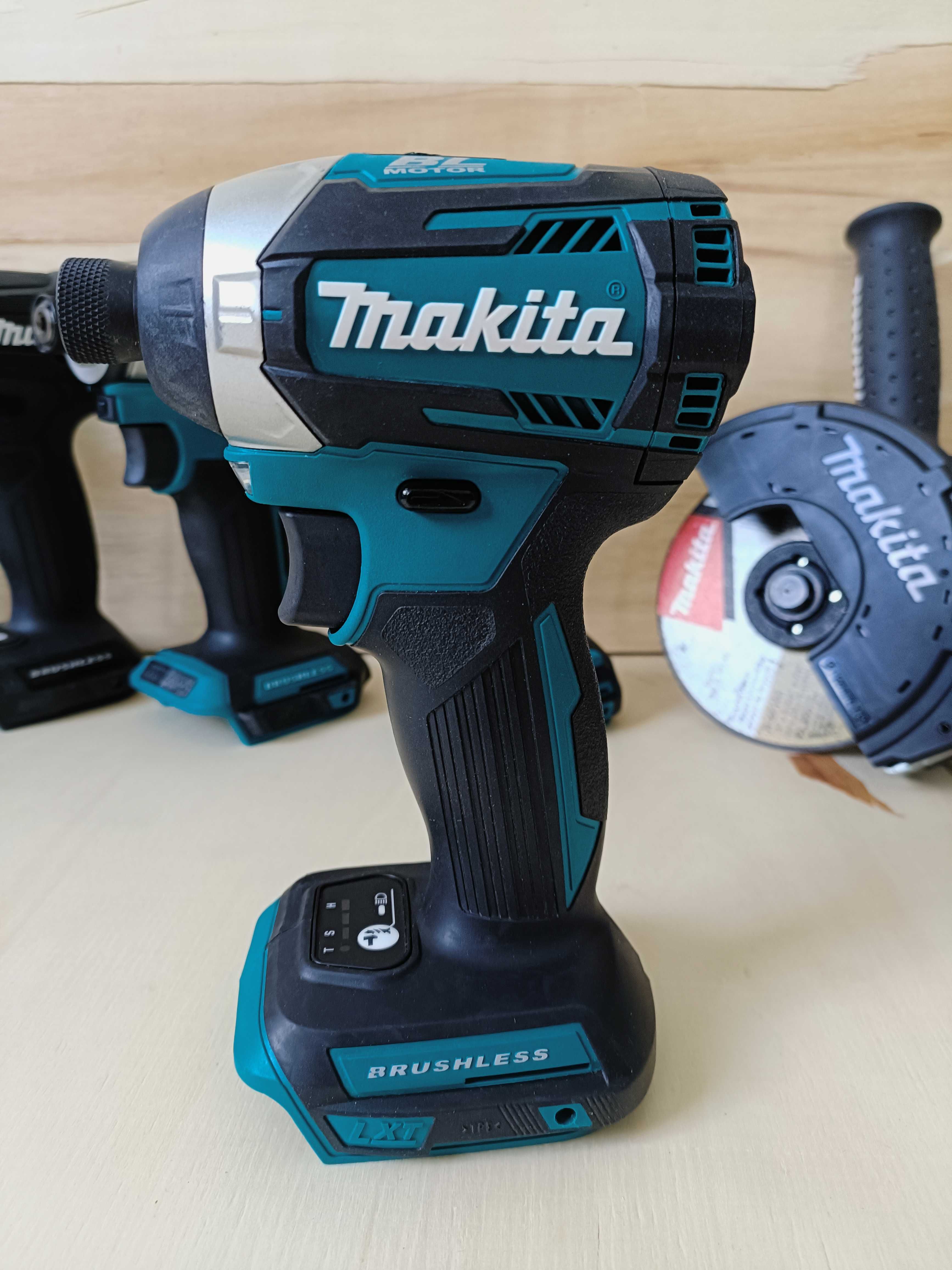 Акумуляторний ударний гвинтоверт імпакт Makita XDT14(Європа DTD 154)