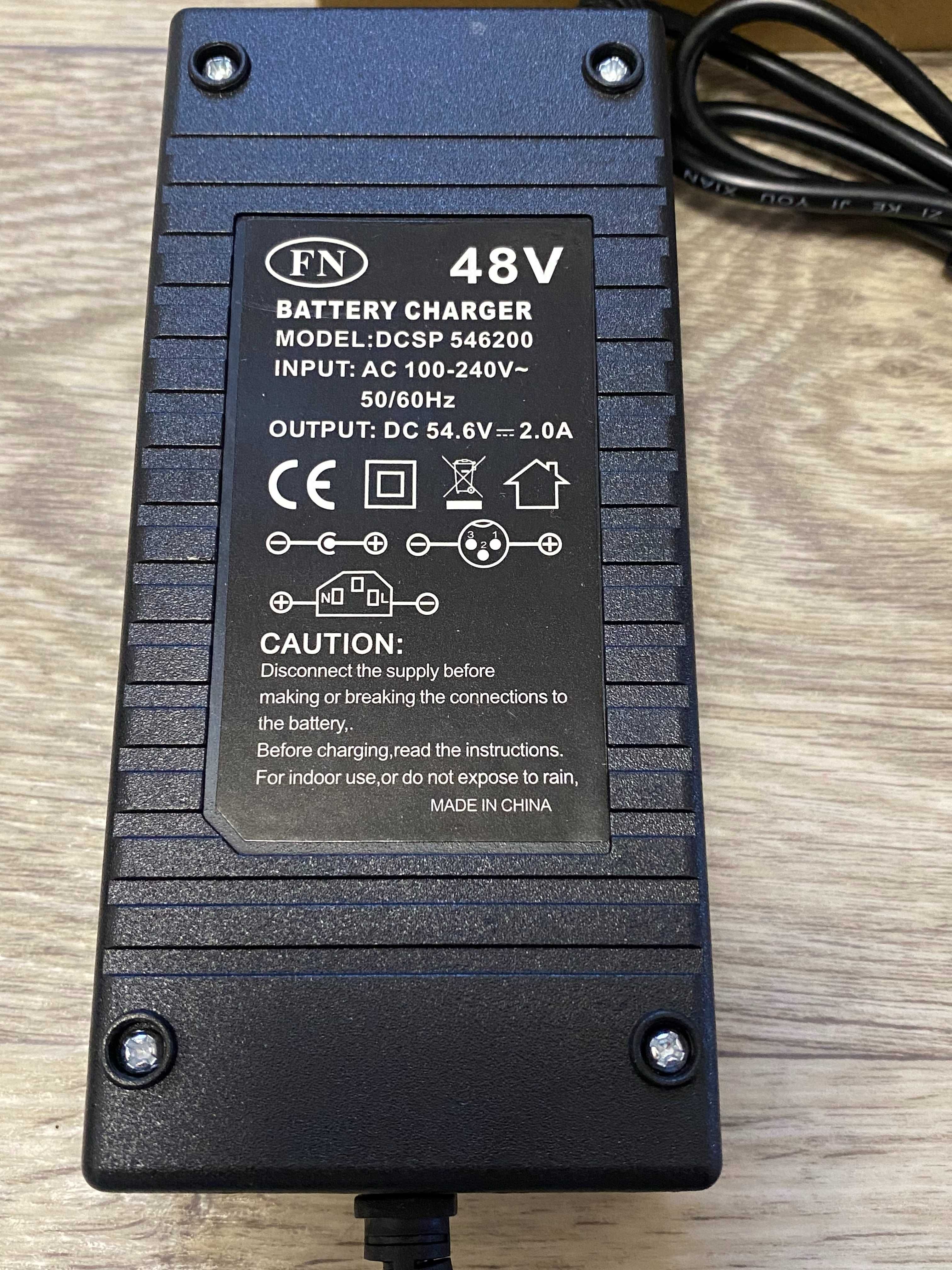 Зарядное устройство Li-ion 48V 54.6V 2A  для электросамокатов  3-pin