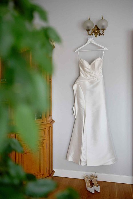 Suknia ślubna minimalistyczna