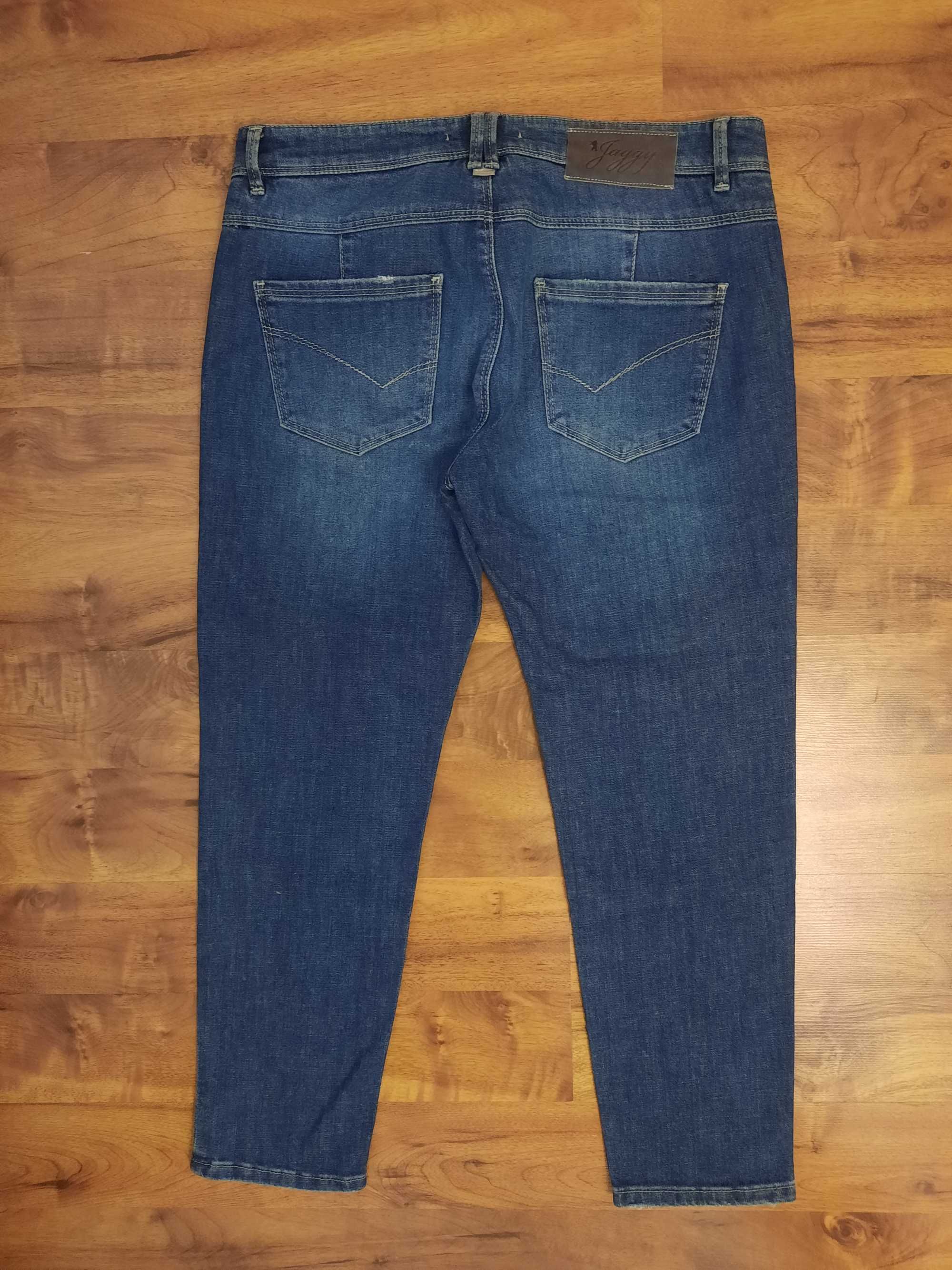 Spodnie jeansowe jeansy rybaczki Jaggy W28 orientacyjnie S M