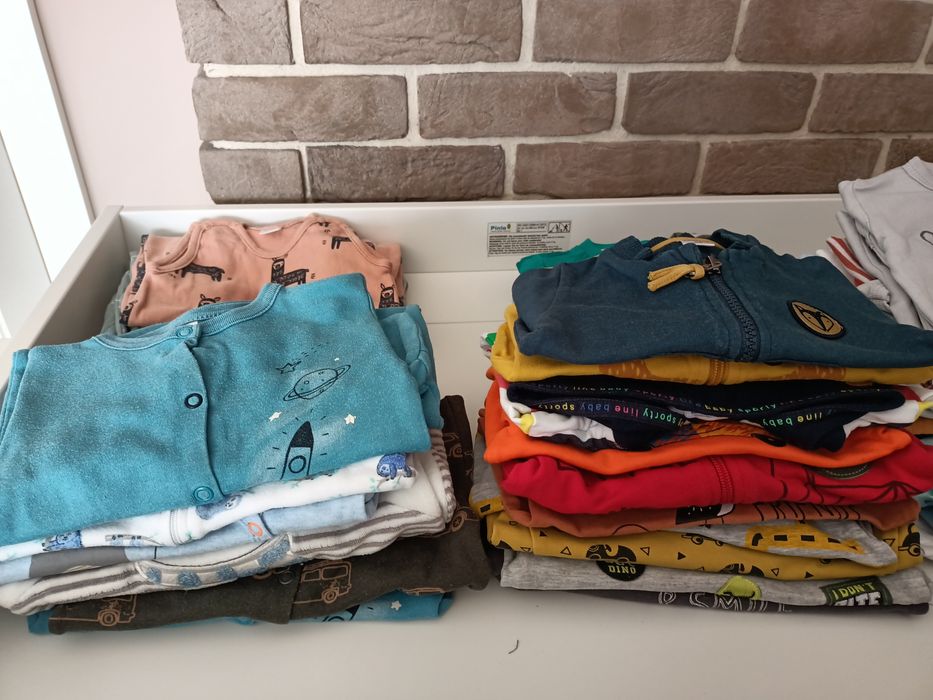 Zestaw ubranek dla chłopca rozm 68