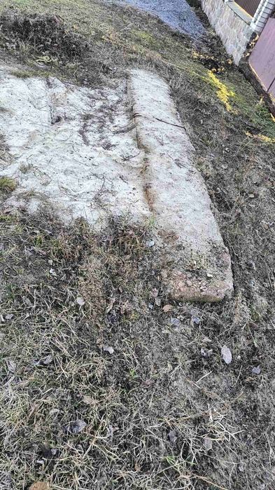 Залізобетонні бордюри