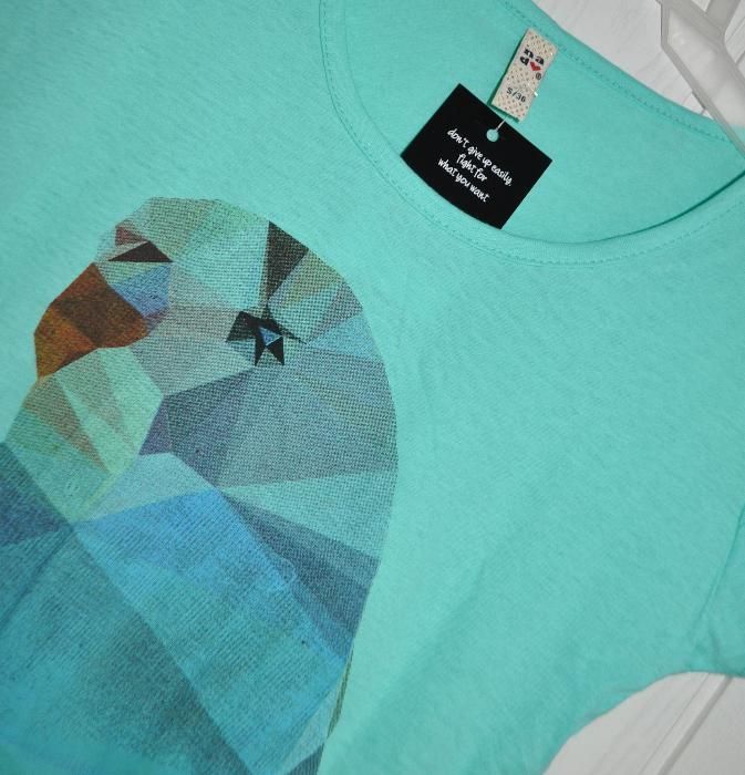 t-shirt 36 koszulka S papugą bluzka NOWA z metką