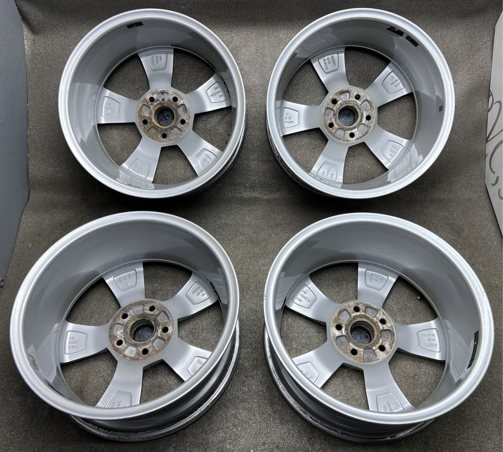Диски R17 5 112 et49 J7 Оригінал Skoda octavia A7 golf 7 getta