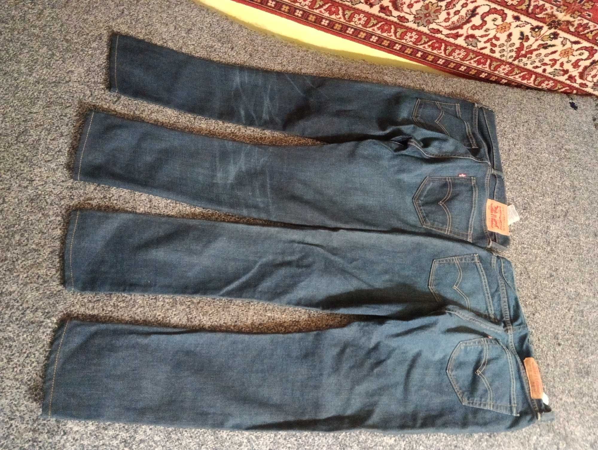 подростковые  джинсы  LEVIS 510   W30 L32--2 пары