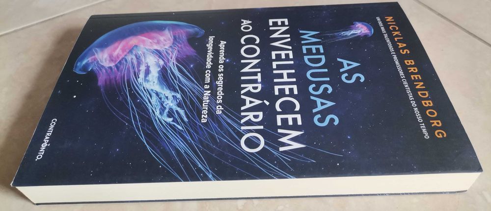 Portes Grátis - As Medusas Envelhecem ao Contrário