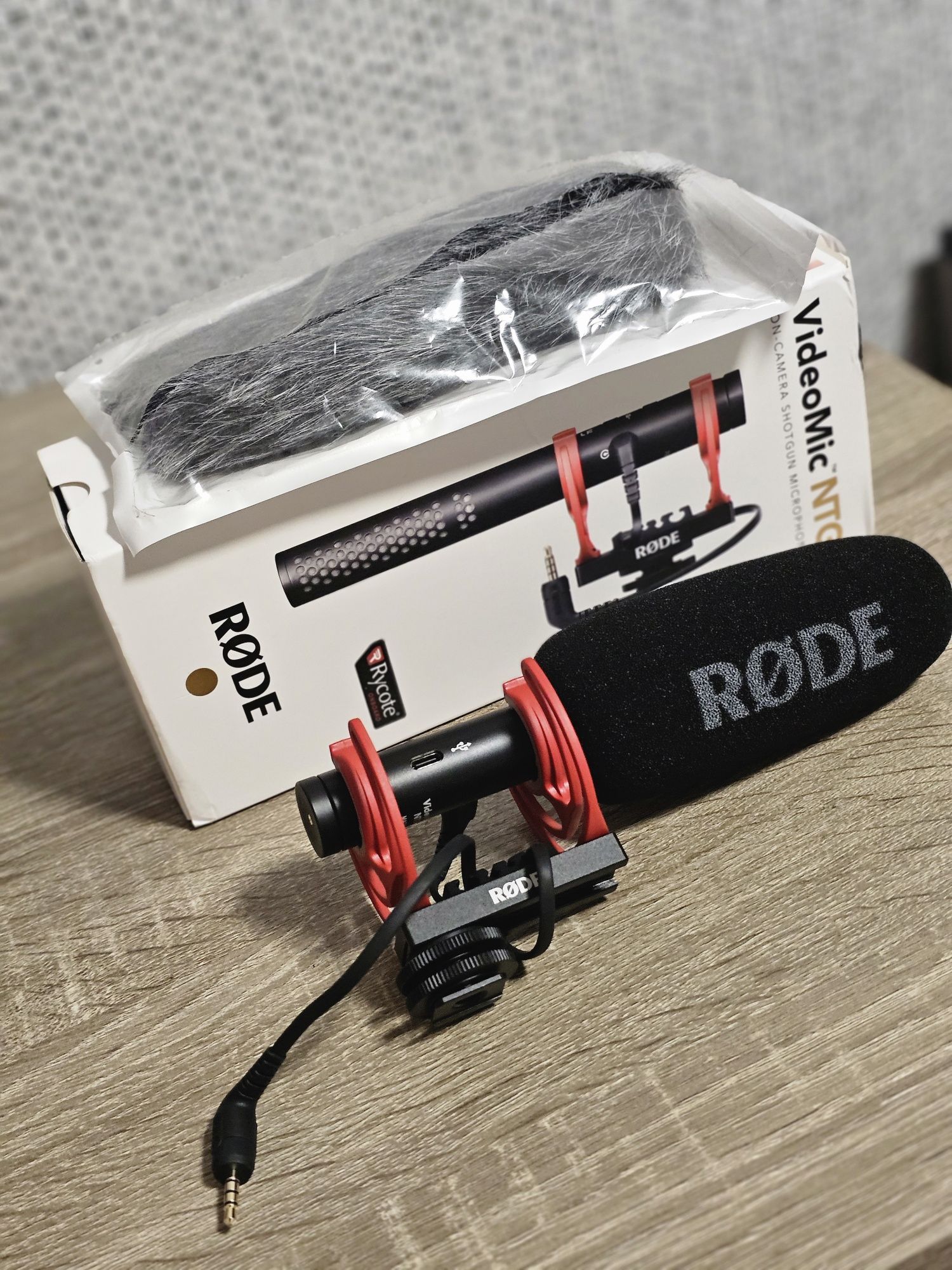 Продам мікрофон-пушку Rode VideoMic NTG