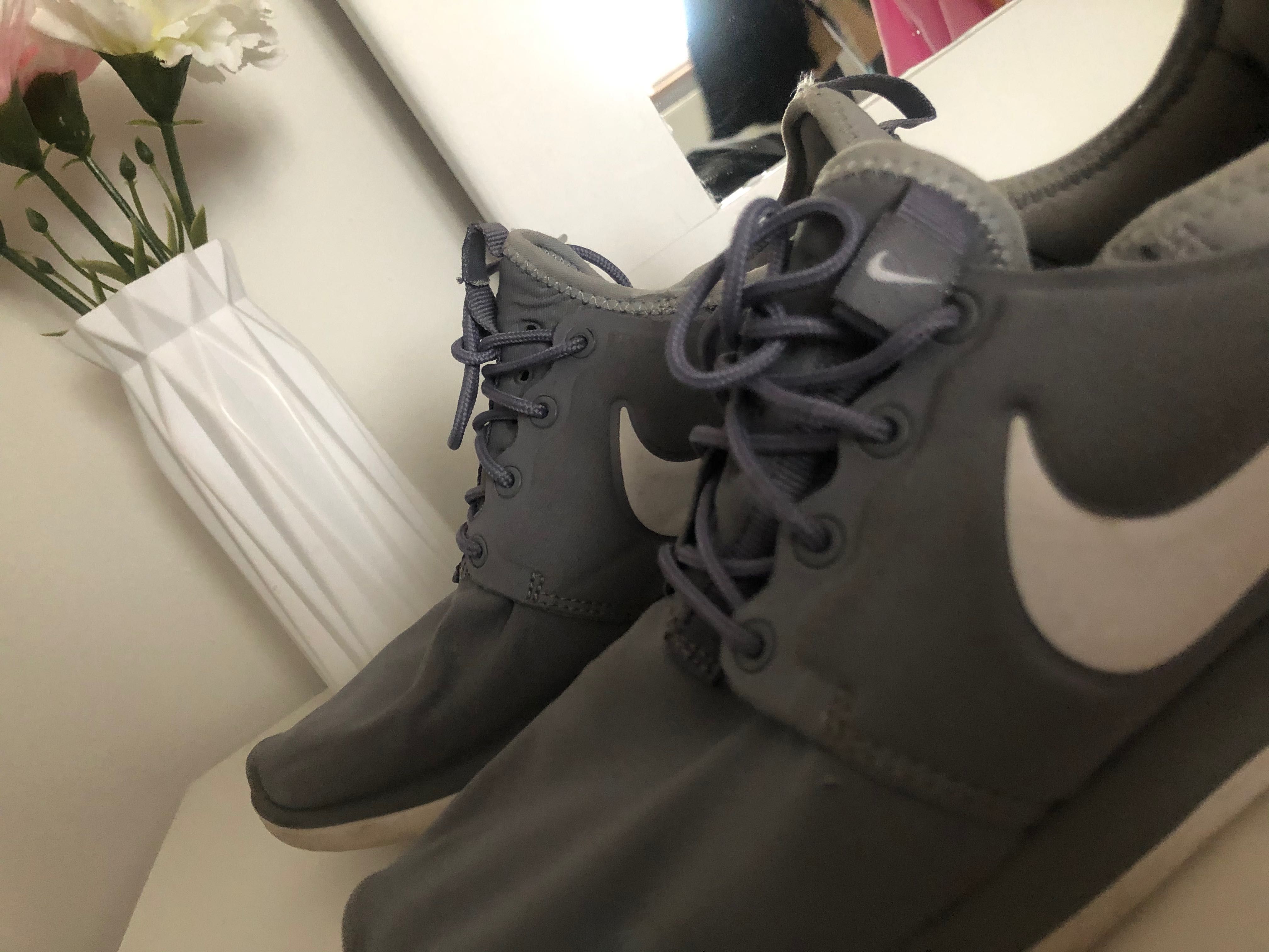 Buty nike szaro biale