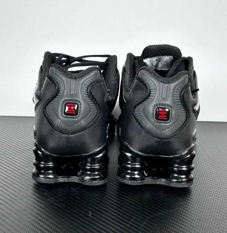 Nowe Czarne buty R.42