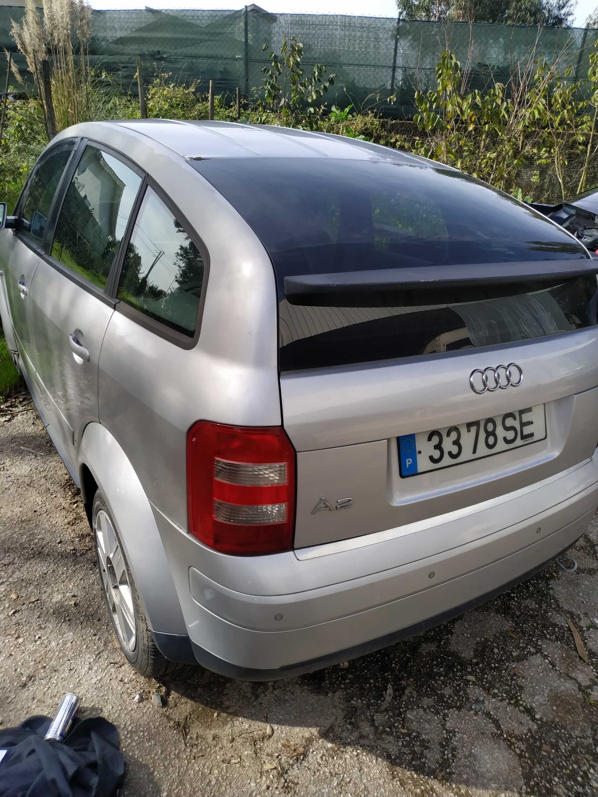 Audi A2 2001 - venda de peças
