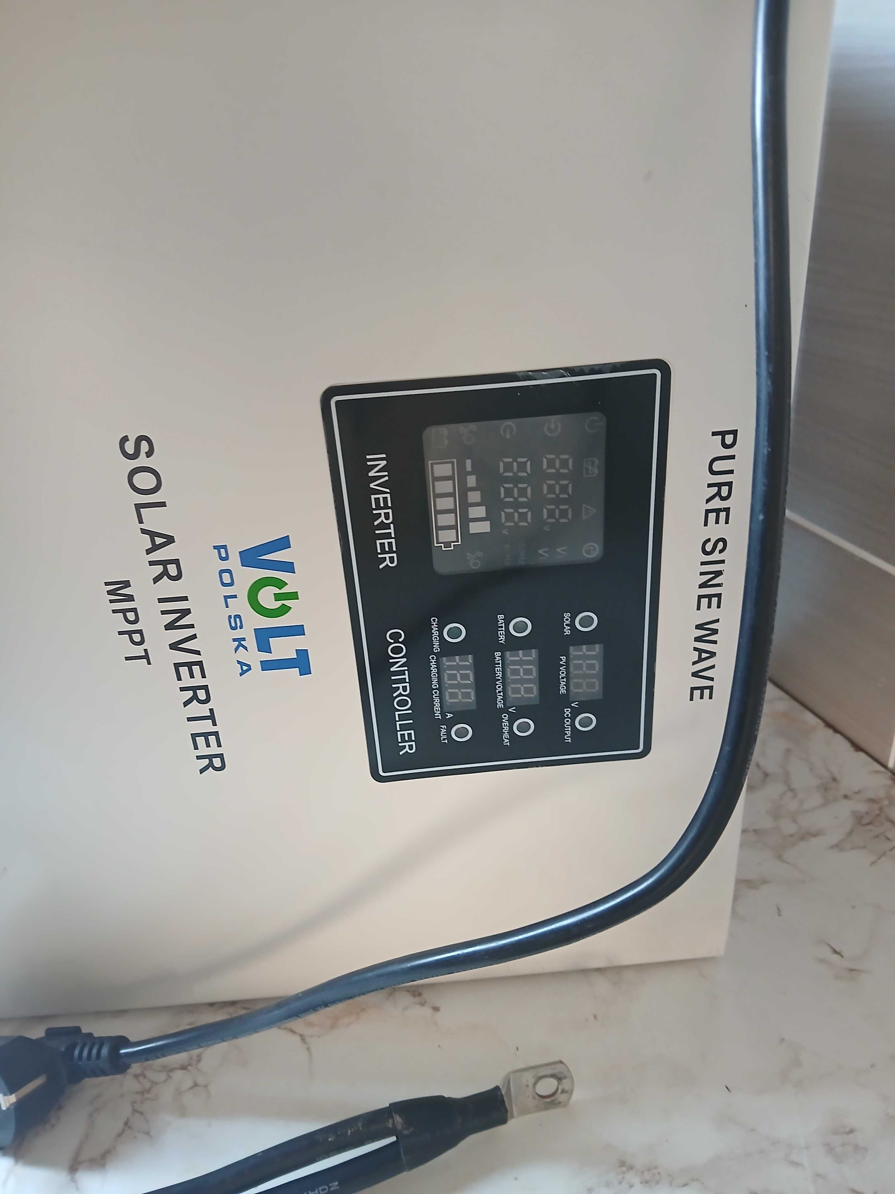 Inwerter solarny 1400W z akumulatorem 100Ah