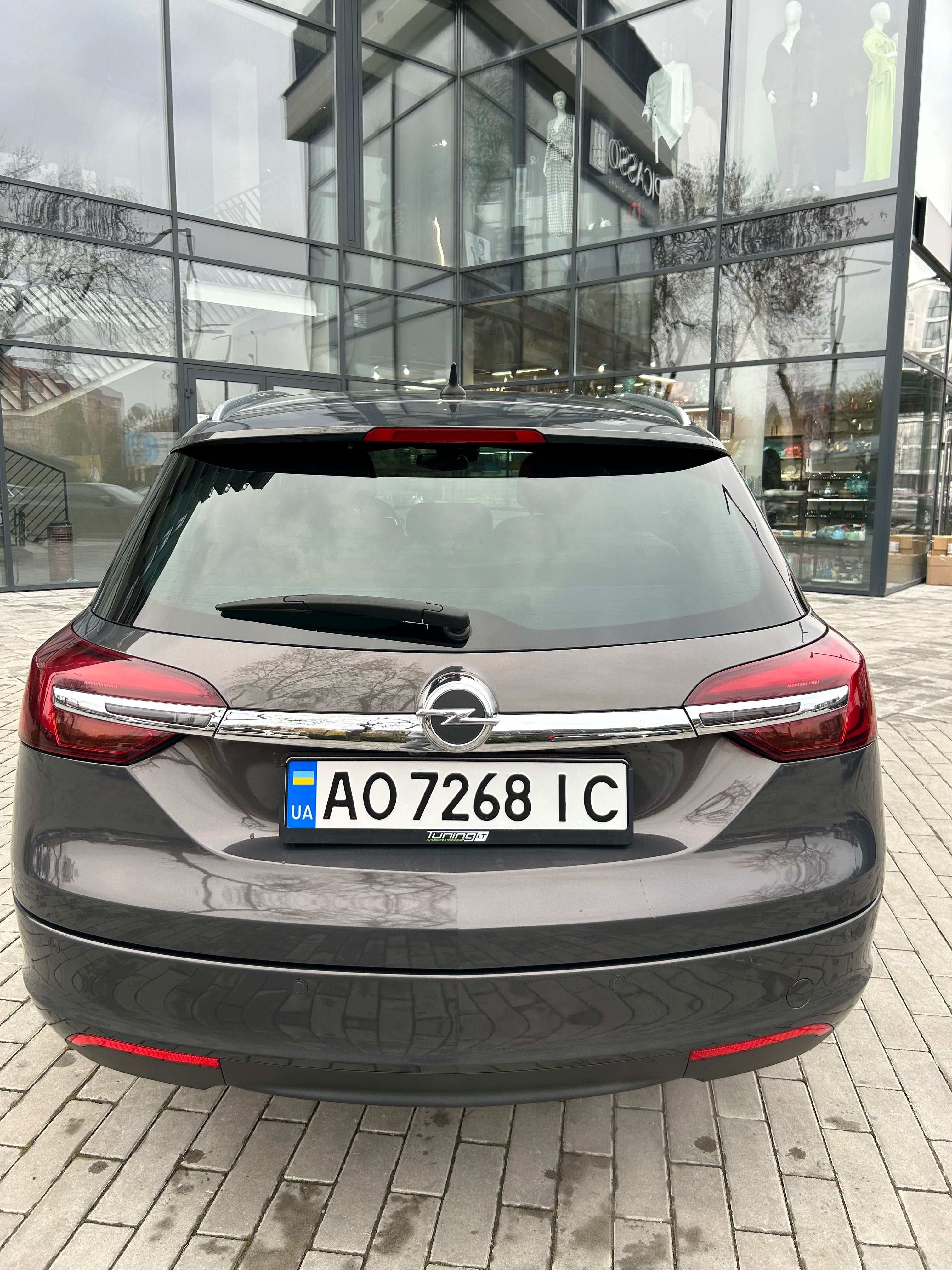 Opel Insignia 1.6