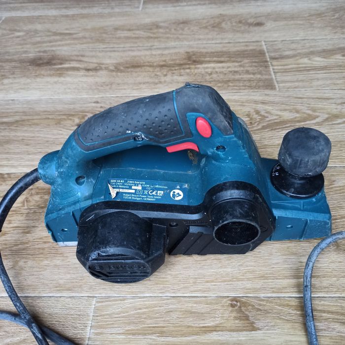 Strug elektryczny hebel heblarka BOSCH GHO 16-82 Professional 230-240V
