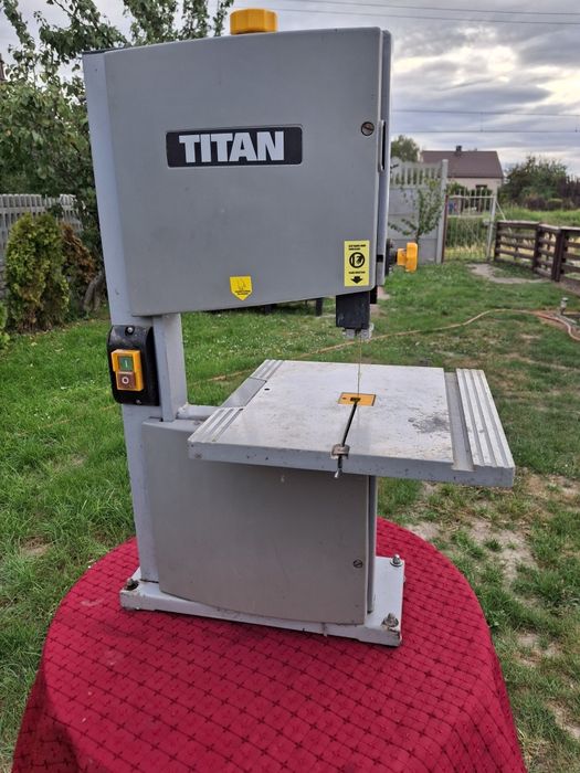 Piła taśmowa TITAN