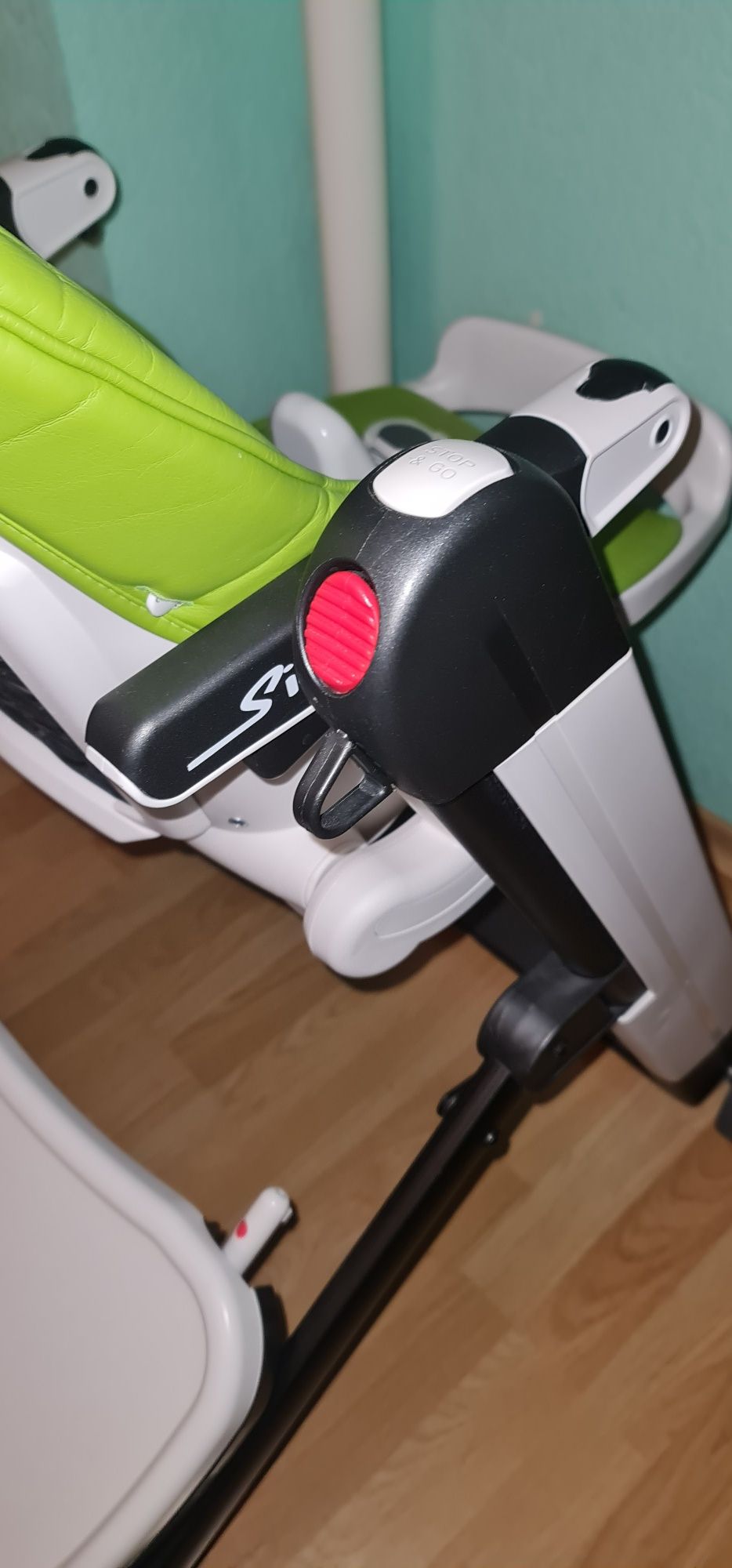 Стульчик для кормления  Peg perego