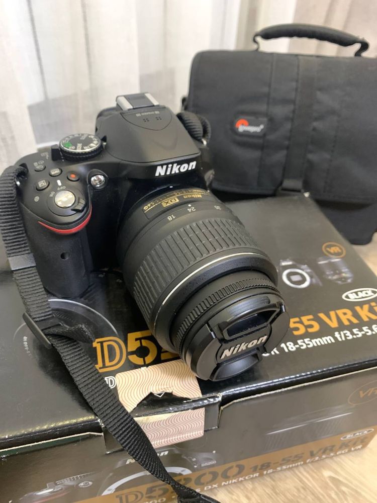 фотоаппарат Nikon D5200 18-55 VR Kit