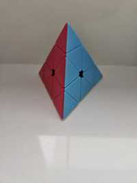 Cubo mágico piraminx