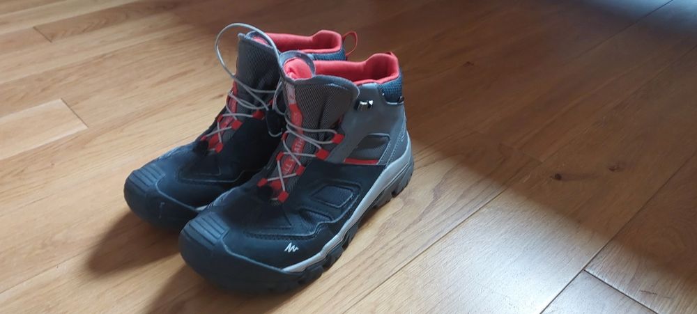 Buty turystyczne Quechua r. 36