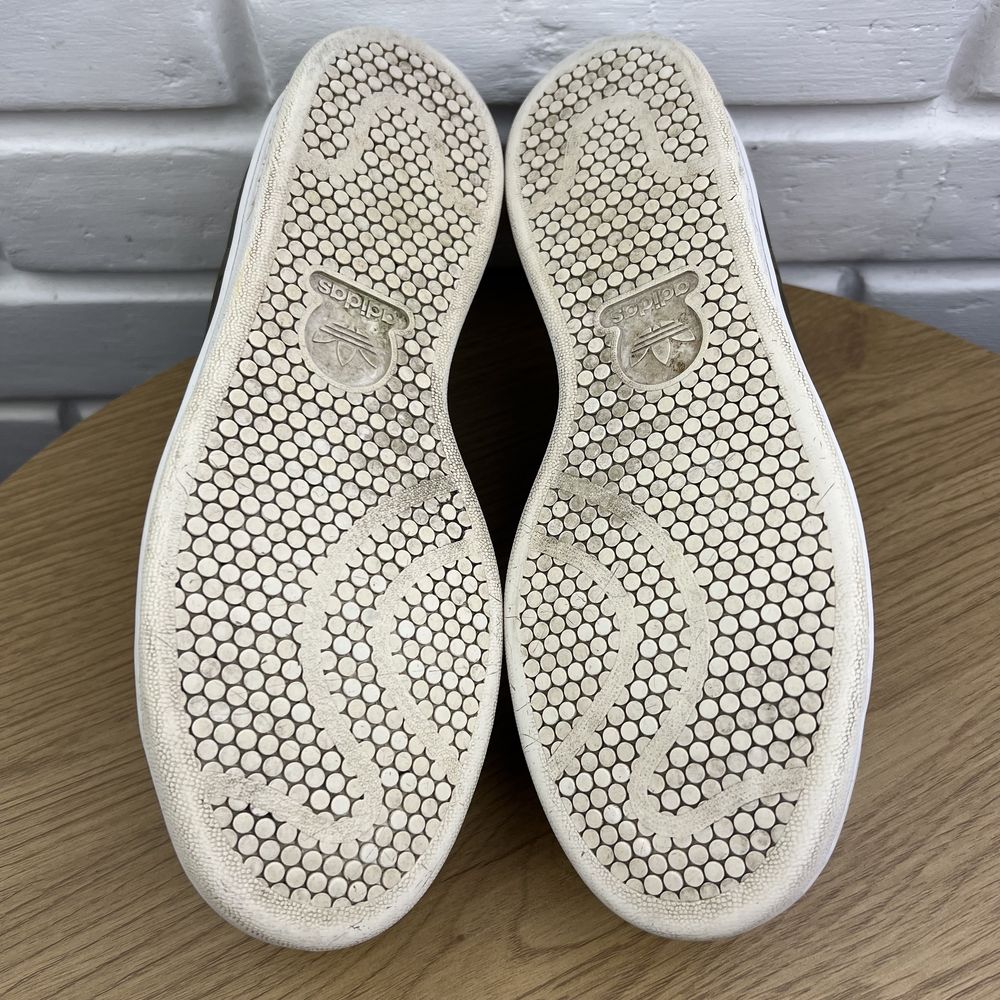 Оригінальні шкіряні кросівки Adidas Stan Smith