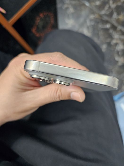 Iphone 16 pro max..256gb