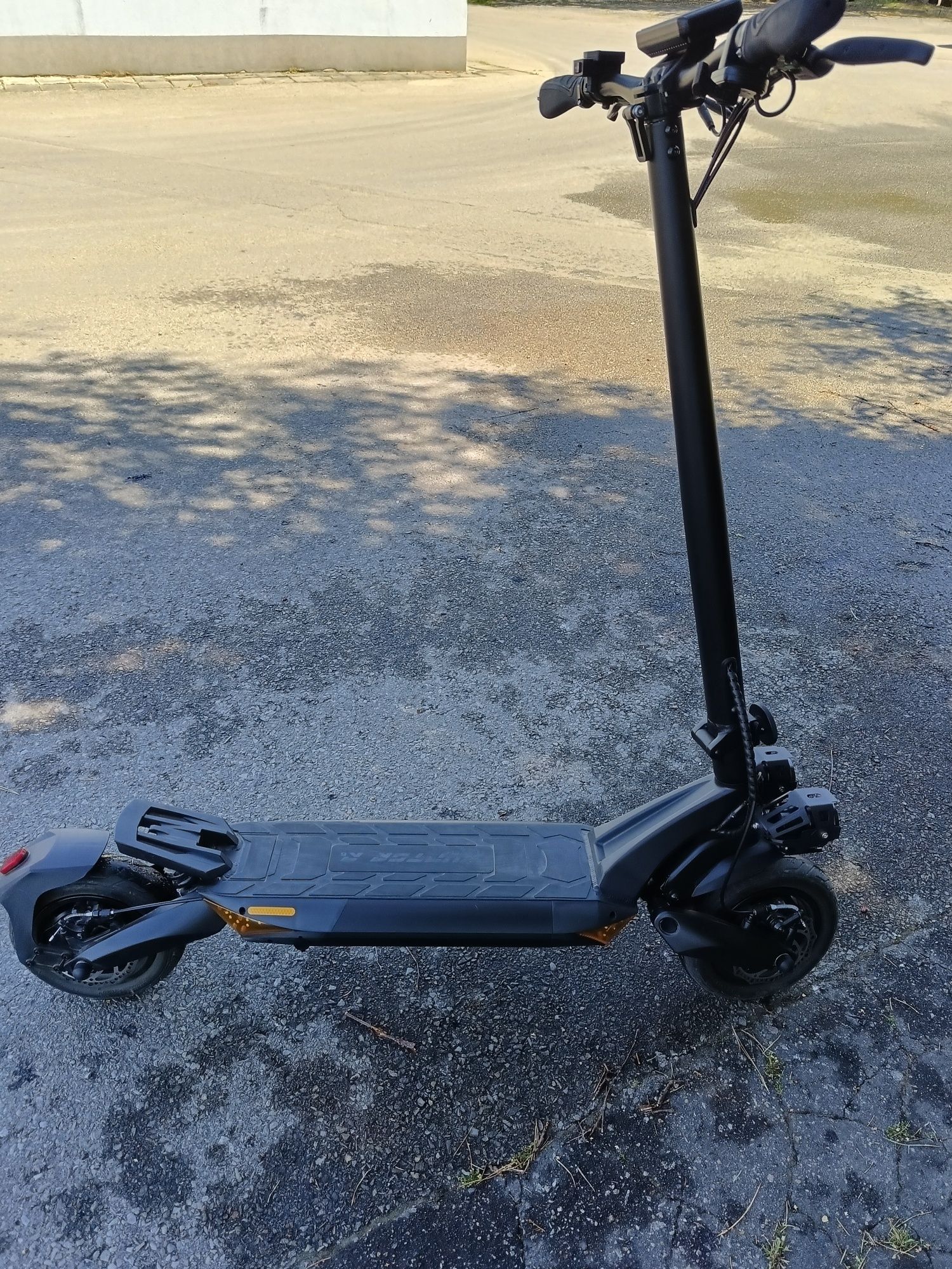 Hulajnoga elektryczna Ruptor R6 V3