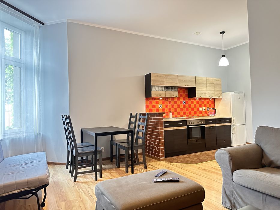 Mieszkanie  Galeria. Centrum (100zł -3 h) Na godziny. i doby.