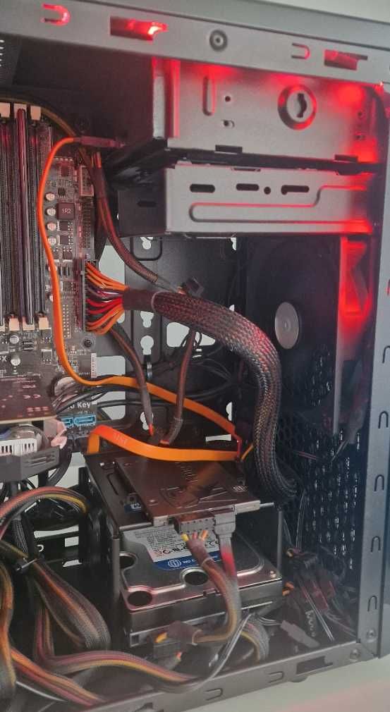 Pc completo AMD FX-6300 3.5ghz-8GB-120Gb +650GB-GTX 1051 Ti 4GB