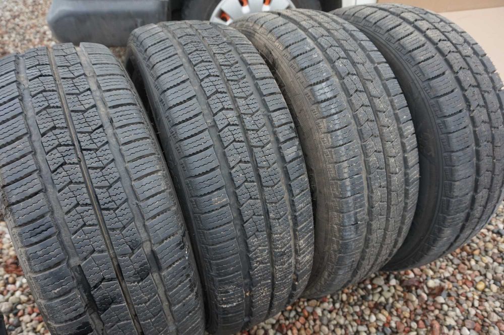 215/65R16C 225/65R16C Nexen WINGUARD WT1 *Opony Zimowe