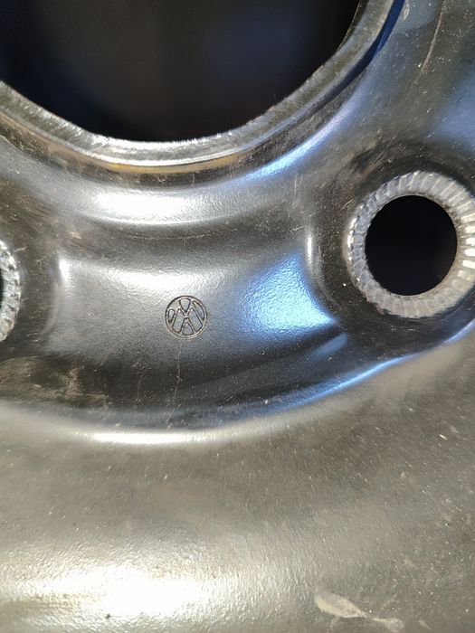 Opony zimowe felgi Wolkswagen Oryginał BF Goodrich gForce 205/55/16