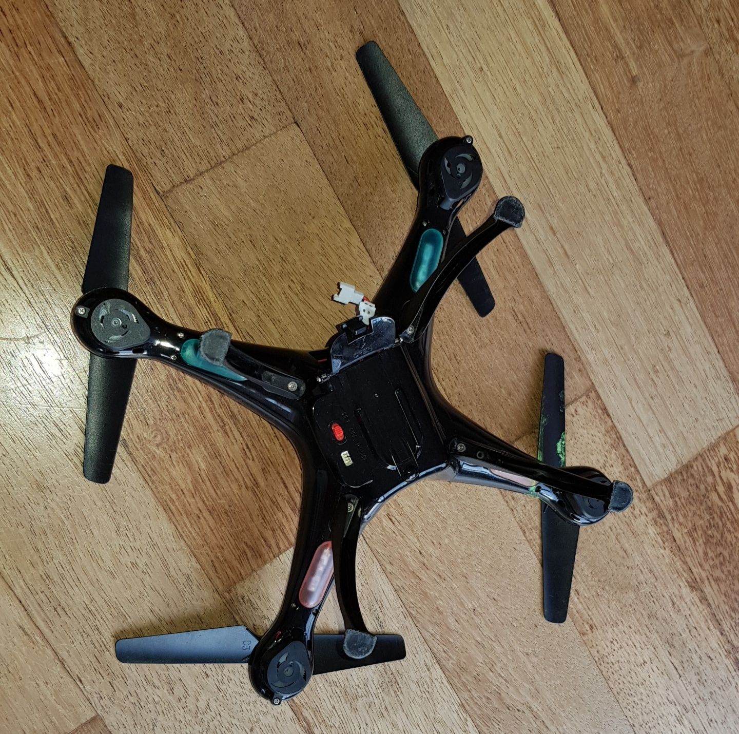 dron Syma x5sw sprawny bez pilota