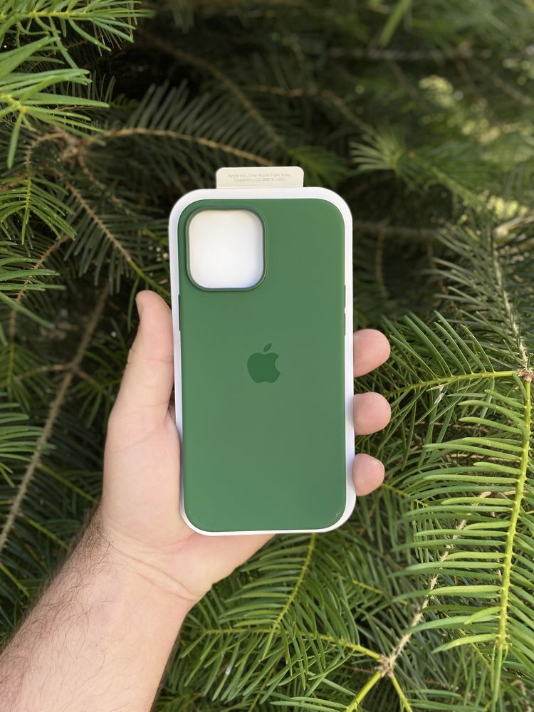 Nowość Silikonowe etui z MagSafe do iPhone’a 13 Pro Max