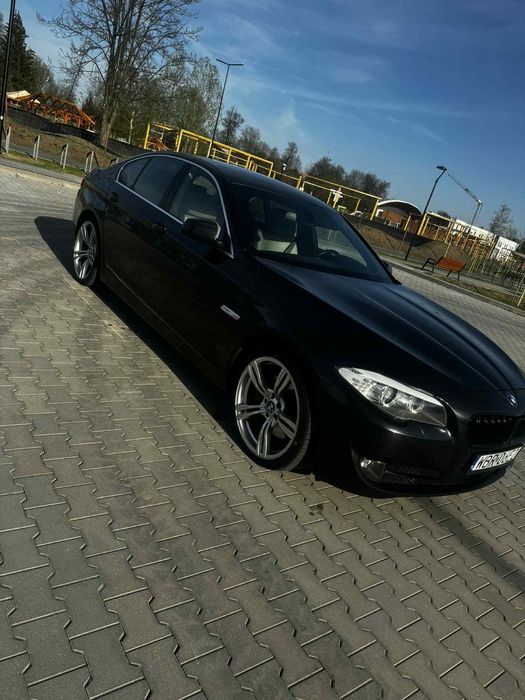 BMW Seria 5 BMW F10 530D 245km