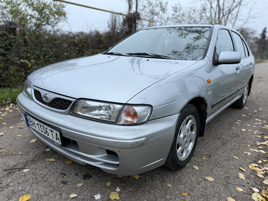 Nissan Almera 1.6 Gas