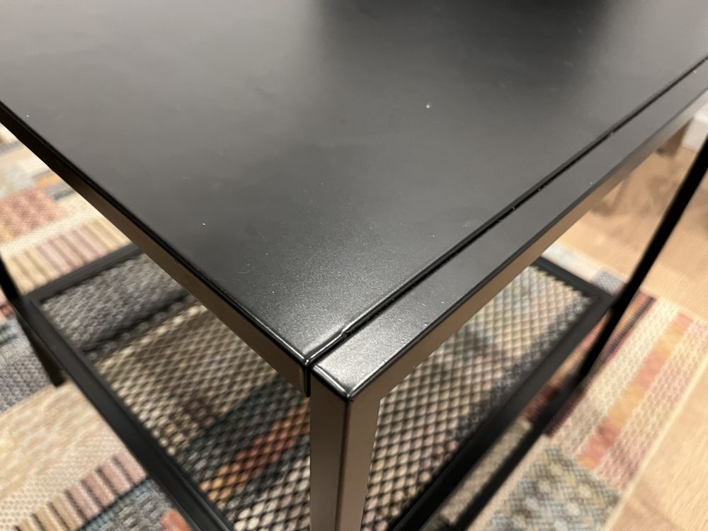 Mesa de apoio de metal SKLUM