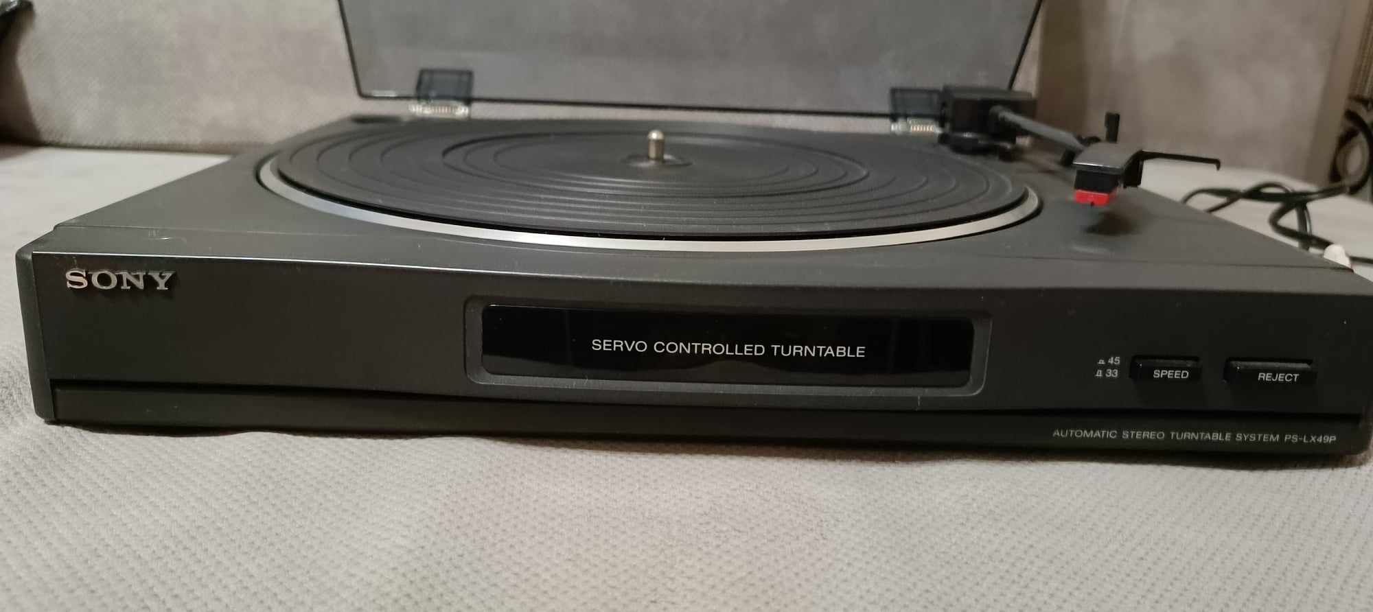 Gramofon Sony ps-lx49