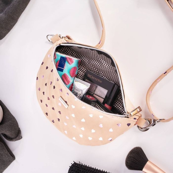 Młodzieżowa skórzana saszetka na pas Paolo Peruzzi Z-15-SR