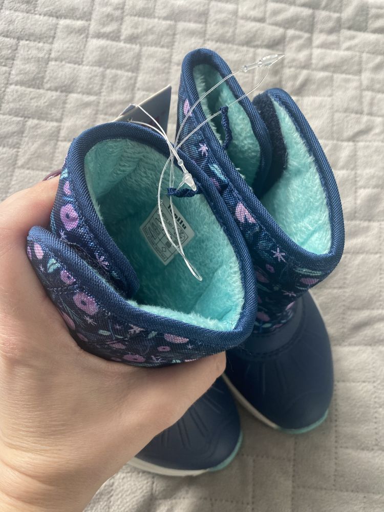 Nowe sniegowce rozmiar 26