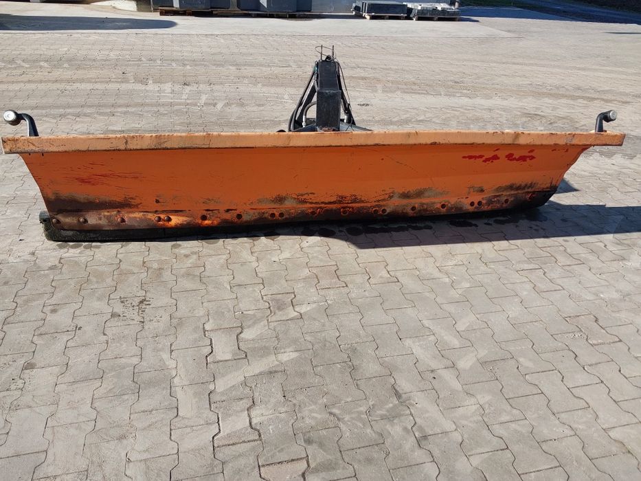 Pług do śniegu szerokość 3 m