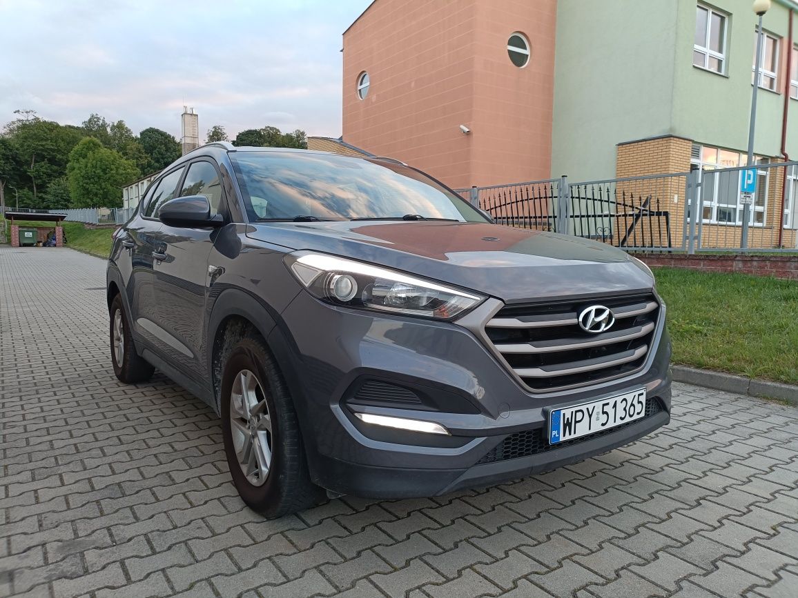 HYUNDAI TUCSON 1.7 diesel Euro 6 LED Gwarancja