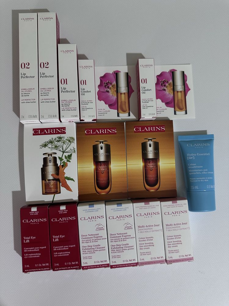 Блиск для губ Clarins lip perfector shimmer 02 apricot