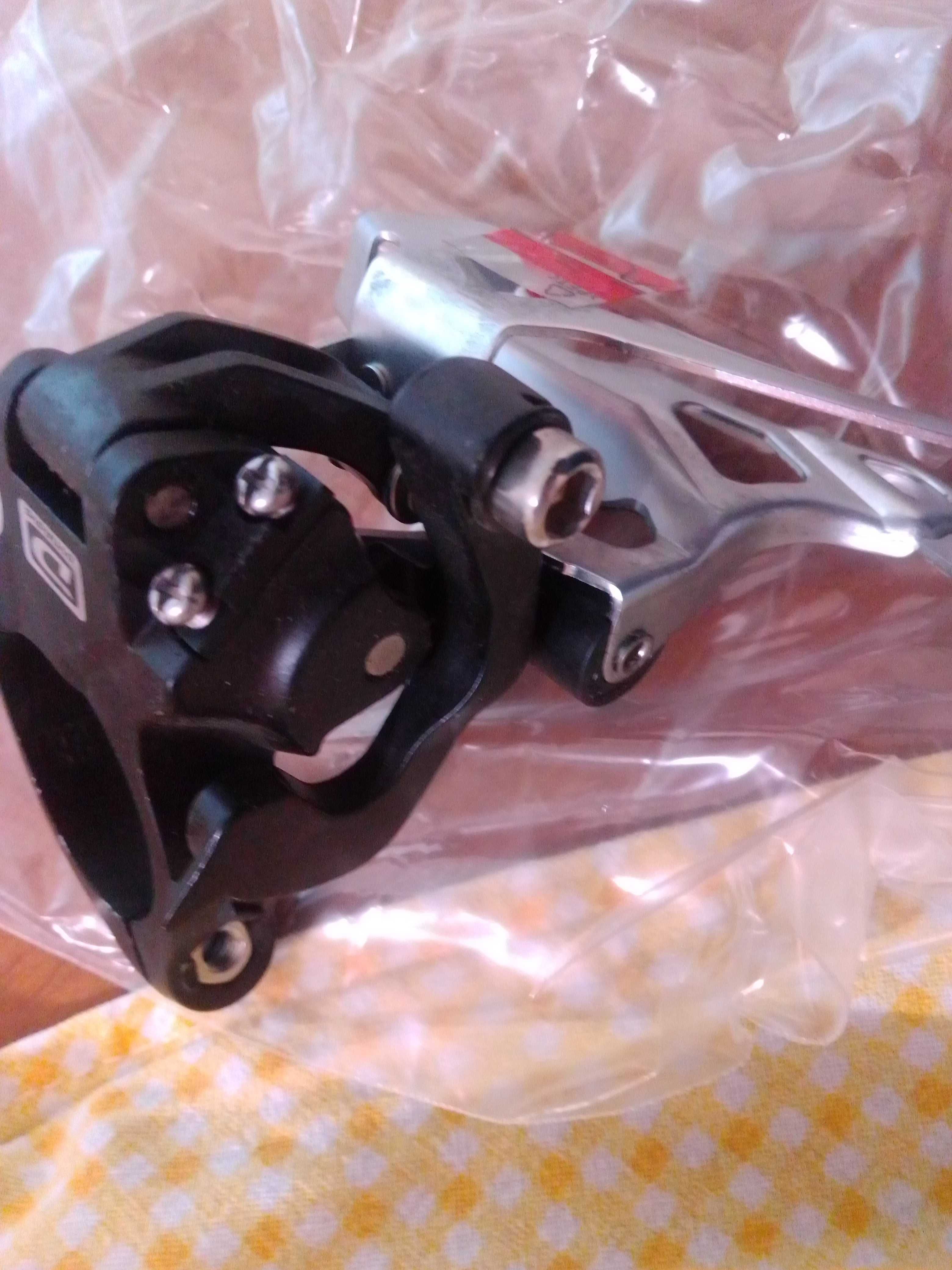 Desviador dianteiro Shimano Deore Novo