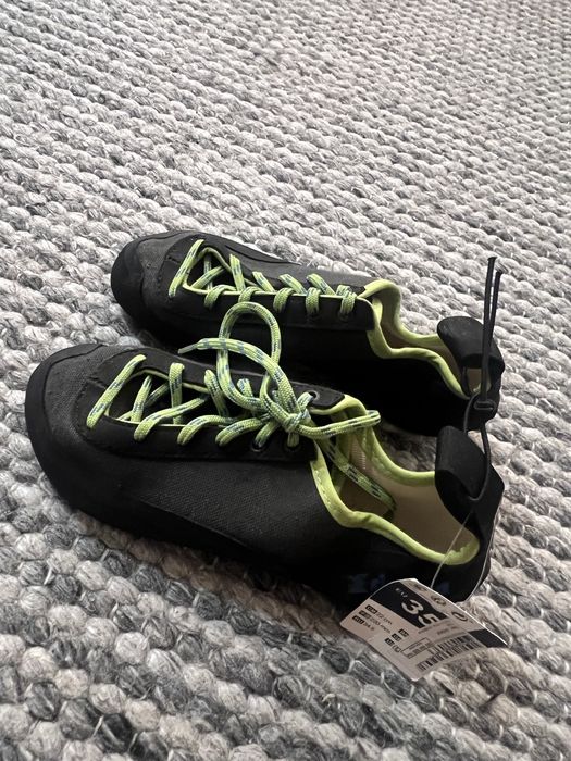 Dziecięce buty do wspinaczki